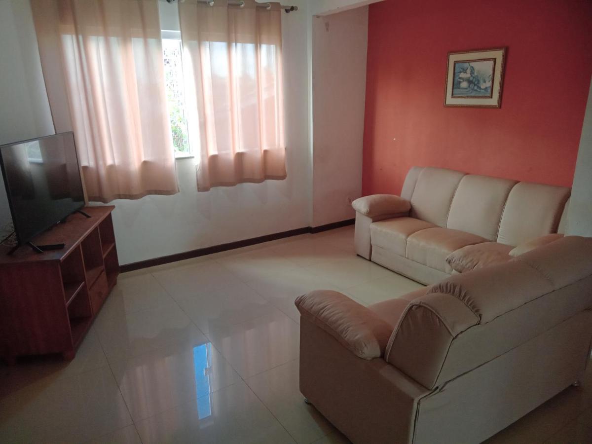 Apts E Suites Em Stella Maris Salvador Buitenkant foto
